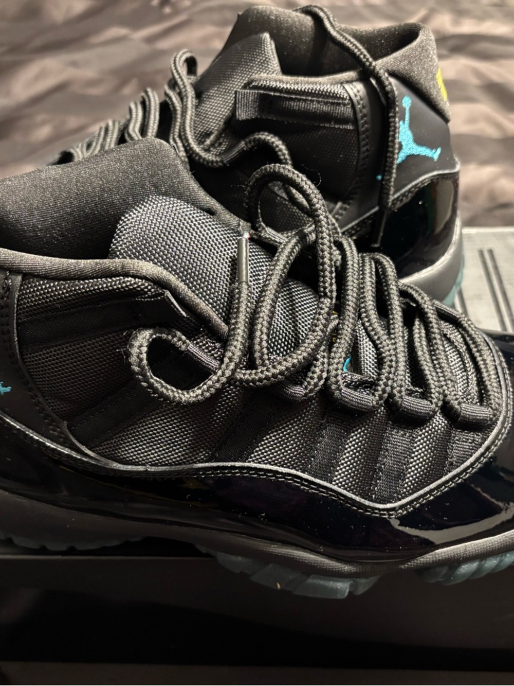 Air Jordan 11 Style Men’s Sneakers - Black with Teal Accents